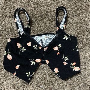 Urban Outfitters Black Floral Lace Crop Tank with Peach Roses